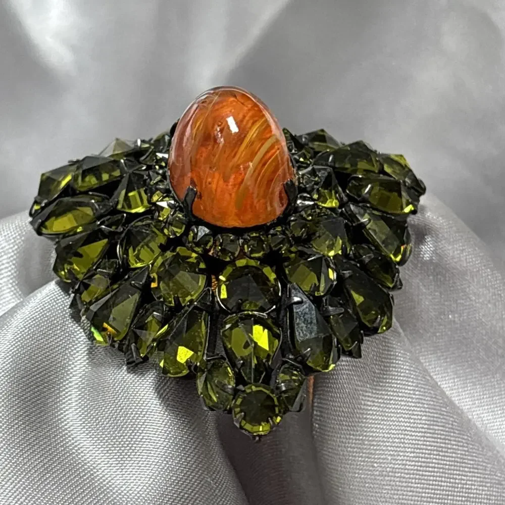 RARE SCHREINER NEW YORK Orange Cabochon Green Rhinestone Vintage Brooch 2.5”